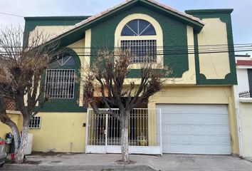 Casa en  Villas Primavera, Juárez, Chihuahua