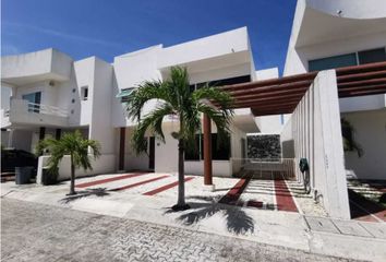 Casa en  Playa Norte, Carmen, Campeche