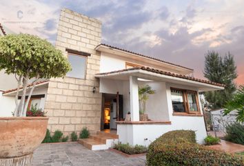 Casa en fraccionamiento en  Calle Bugambilias, León, Guanajuato, Mex