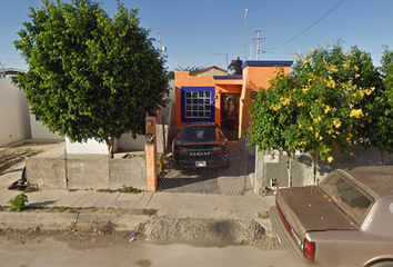 Casa en  Calle 23 330, Fraccionamiento Valles De Anáhuac, Nuevo Laredo, Tamaulipas, 88285, Mex