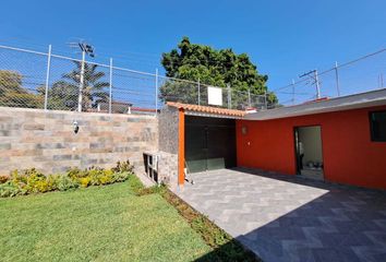 Casa en  Calle Bruselas 1-129, Prados De Cuernavaca, Cuernavaca, Morelos, 62239, Mex