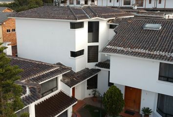 Casa en  San José 2, Quito 170124, Ecuador
