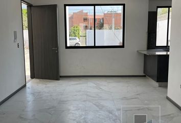 Departamento en  Calle 9, San Pablo Tecámac, Cholula De Rivadabia, San Pedro Cholula, Puebla, 72760, Mex