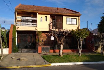 Casa en  Barrio Parque San Martin, Partido De Merlo