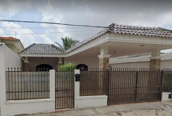 Casa en  Avenida 4 De Abril 304, La Paz, Tampico, Tamaulipas, 89326, Mex