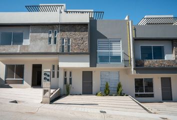 Casa en condominio en  Avenida La Paz, Fracc Colinas De California, Tijuana, Baja California, 22647, Mex