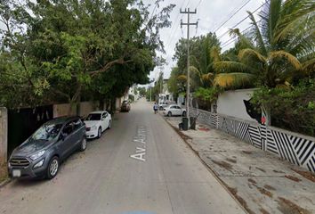 Casa en  Calle Araucarias, Fraccionamiento Ampliación Álamos, Benito Juárez, Quintana Roo, 77533, Mex