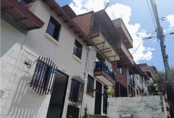Casa en  El Cucaracho, Medellín