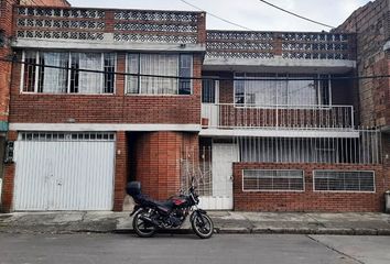 Casa en  La Reliquia, Bogotá
