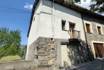 Chalet en  Villar De Los Barrios, León Provincia