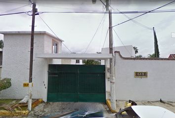 Casa en fraccionamiento en  Calle Nueva Bélgica, Reforma, Cuernavaca, Morelos, 62260, Mex