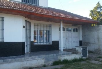 Casa en  Villa Primera, Mar Del Plata