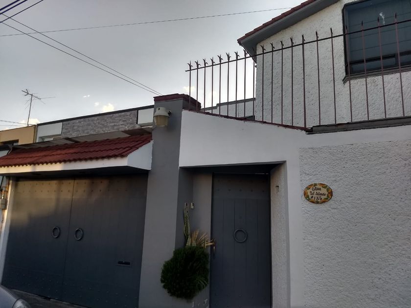 renta Casa en Ciudad Satélite, Naucalpan de Juárez (DR23485)