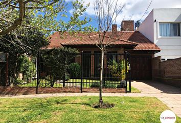 Casa en  Punta Mogotes, Mar Del Plata