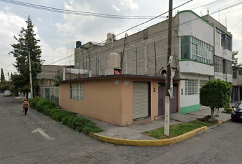 Casa en  Escuela Tonatiuh, Avenida Insurgentes, San Cristobal, Ejidal Emiliano Zapata, Ecatepec De Morelos, México, 55024, Mex