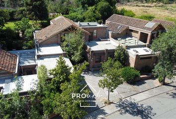 Casa en  Huechuraba, Provincia De Santiago