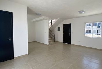 Casa en condominio en  Fraccionamiento Ya’axche, Los Olivos, Satélite Loma Larga, 29045 Tuxtla Gutiérrez, Chiapas, México