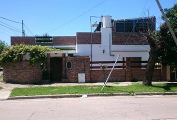 Casa en  Castelar, Partido De Morón