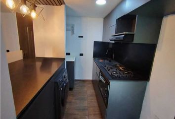 Apartamento en Calle 9 Sur, La Colina, Comuna 15 - Guayabal, Perímetro Urbano Medellín, Medellín, Valle De Aburrá, Antioquia, Rap Del Agua Y La Montaña, 050023, Colombia