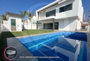 Casa en  Boulevard Lomas De Cocoyoc, Lomas De Cocoyoc, Atlatlahucan, Morelos, 62847, Mex