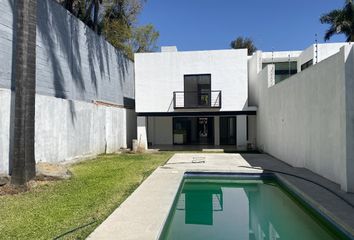 Casa en  Jardines De Cuernavaca, Cuernavaca, Morelos