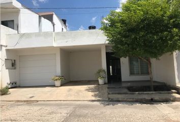 Casa en  Sahagún, Córdoba