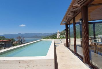 Casa en condominio en  Carretera Valle De Bravo-santo Tomás De Los Plátanos-zuluapan-lim. Méx. /mich., San Gaspar, Valle De Bravo, México, 51217, Mex