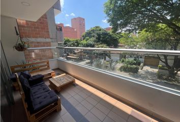 Apartamento en  La Castellana, Medellín