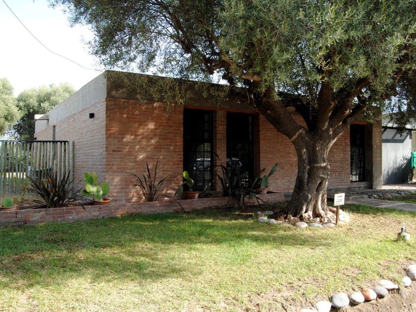 Casa en venta Bertani 1030, M5601 Las Paredes, Mendoza, Argentina