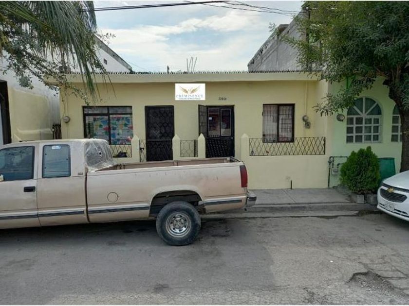 venta Casa en Residencial Aztlán, Monterrey (MX21-LC0006)