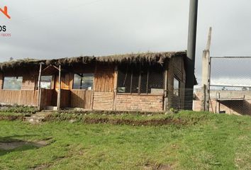 Casa en  Ruta Cotacachi, San Juan De Iluman, Otavalo, Ecu