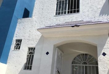 13 casas en venta en Villa Fontana I, Tijuana 