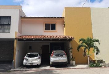 Casa en condominio en  Loma Bonita, Zapopan, Zapopan, Jalisco