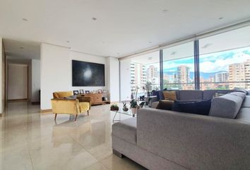 Apartamento en Candelaria Centro, Medellín