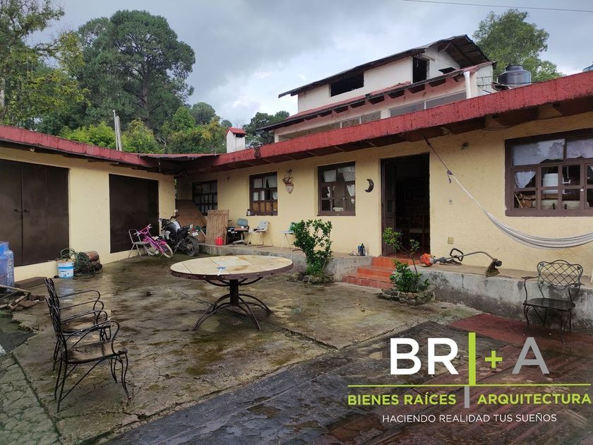venta Casa en Valle De Bravo, Valle de Bravo (EBKZ5652s) icasas.mx