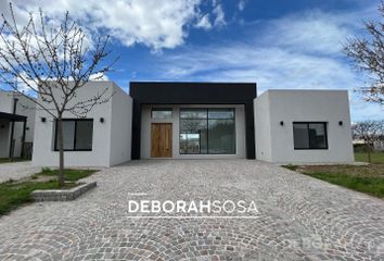 Casa en  Puertos Del Lago, Partido De Escobar