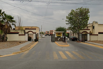 Casa en fraccionamiento en  Calle General Juan Zuazua Sur 545-591, Macroplaza, Nuevo Centro De Monterrey, Monterrey, Nuevo León, 64018, Mex