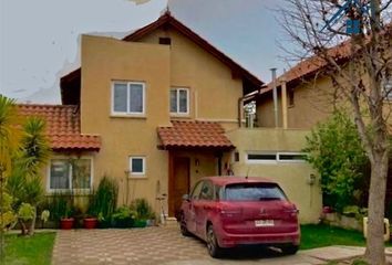 Casa en  Peñalolén, Provincia De Santiago