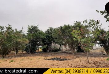 Terreno Comercial en  General Villamil (playas)