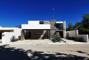 Casa en condominio en  Komchen, Mérida, Yucatán