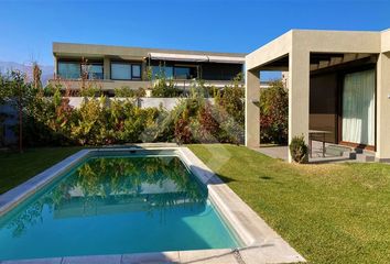 Casa en  Lo Barnechea, Provincia De Santiago