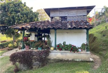 Villa-Quinta en  Betania, Antioquia