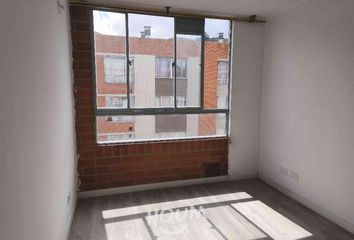 Apartamento en Compartir, Soacha
