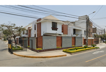 Casa en  La Molina, Lima