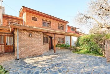 Casa en  Quartier Lomas De La Horqueta, Partido De San Isidro