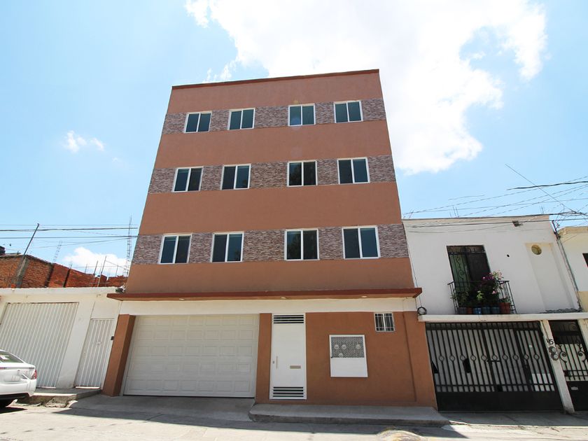 venta Departamento en Jardines Del Rincón, Morelia, Michoacán (HDV020