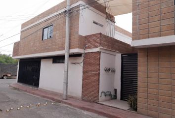Edificio en  Santa María, Torreón