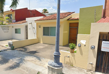 Casa en  Calle Río Rhin 152-172, Fracc Residencial Fluvial Vallarta, Puerto Vallarta, Jalisco, 48312, Mex