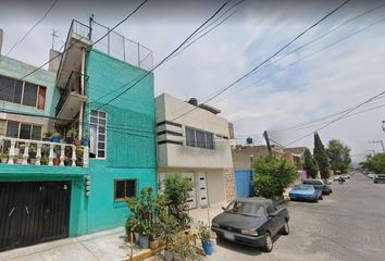 Casa en  Calle Ombules 96-138, La Perla, Nezahualcóyotl, México, 57820, Mex