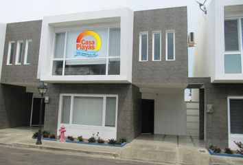 Casa en  9j2c+24f, Gral Villamil, Ecuador